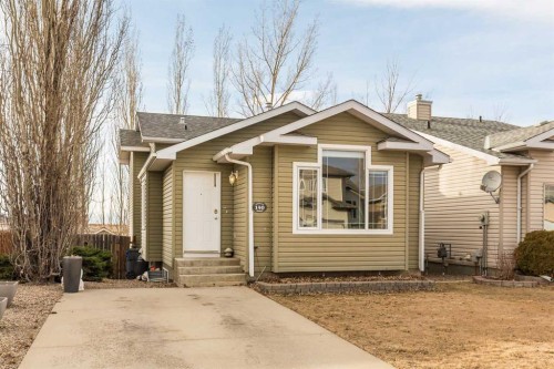 140 Blackfoot Circle WEST Lethbridge, AB T1K 7V6
