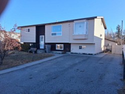 210 MacEwan Street  Granum, AB T0L 1A0