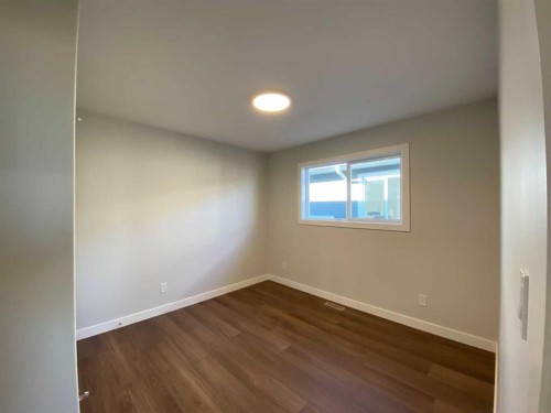 4209 57 Street, Taber, AB - Indoor Photo Showing Other Room