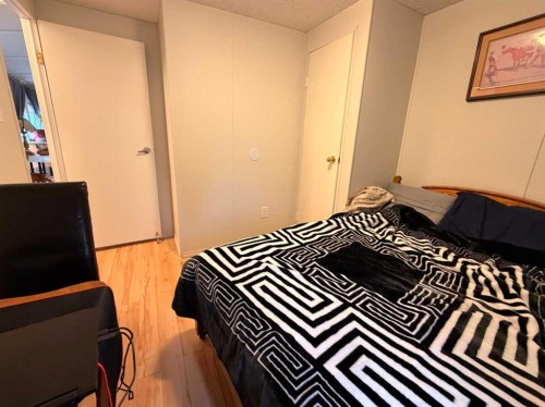 5403 42 Avenue South, Taber, AB - Indoor Photo Showing Bedroom