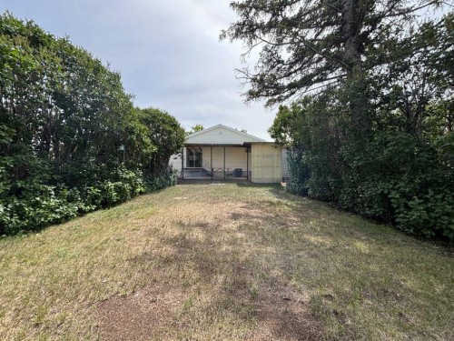 307 Centre Avenue, Coutts, AB - Outdoor