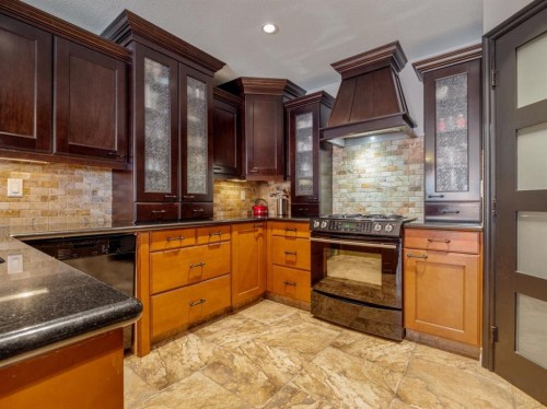 164 Riverstone Boulevard West, Lethbridge, AB - Indoor Photo Showing Kitchen