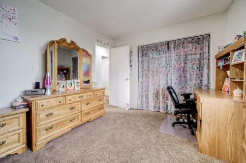 2020 25Th Avenue North, Lethbridge, AB - Indoor