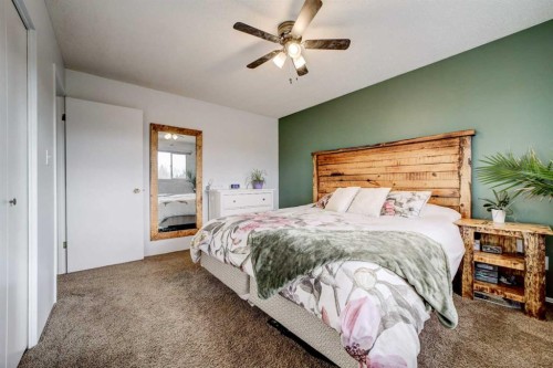2020 25Th Avenue North, Lethbridge, AB - Indoor Photo Showing Bedroom
