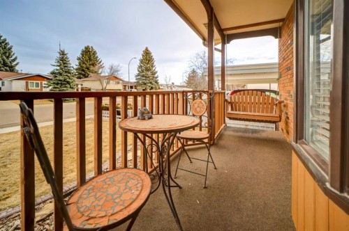 2020 25Th Avenue North, Lethbridge, AB - Outdoor With Exterior