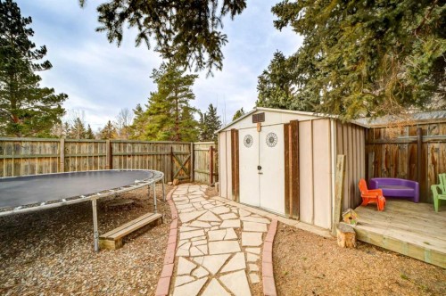 2020 25Th Avenue North, Lethbridge, AB - Outdoor