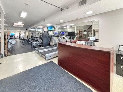 136 49 Avenue WESTClaresholm, AB T0L 0T0