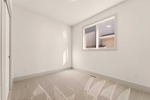 114 Caribou Bend North, Lethbridge, AB - Indoor Photo Showing Other Room