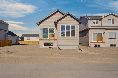 114 Caribou Bend North, Lethbridge, AB - Outdoor