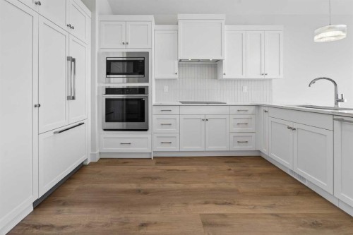 161 Caribou Bend North, Lethbridge, AB - Indoor Photo Showing Kitchen