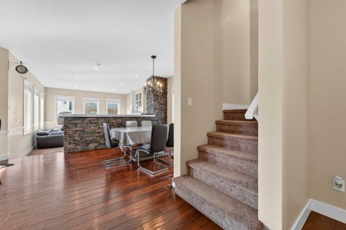 346 Twinriver Road West, Lethbridge, AB - Indoor