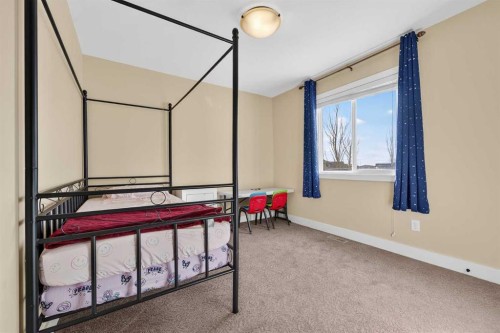 346 Twinriver Road West, Lethbridge, AB - Indoor Photo Showing Other Room