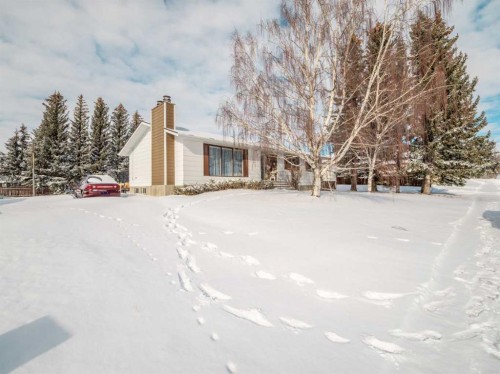 233 8 Street West, Cardston, AB - Outdoor