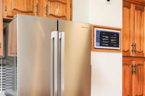 107 Temple Crescent West, Lethbridge, AB - Indoor