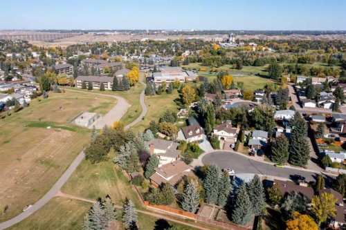 107 Temple Crescent West, Lethbridge, AB - Outdoor With View