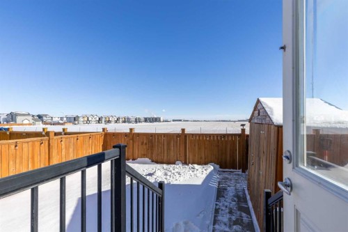 219 Lynx Road North, Lethbridge, AB - Outdoor