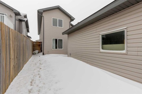 206 Keystone Lane West, Lethbridge, AB - Outdoor With Exterior