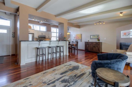 1416 15 Avenue South, Lethbridge, AB - Indoor Photo Showing Living Room