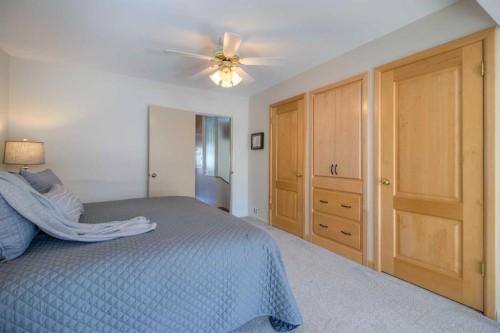 1416 15 Avenue South, Lethbridge, AB - Indoor Photo Showing Bedroom