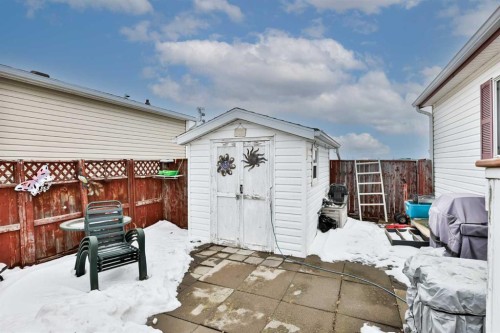 409 Conductor Boulevard, Coaldale, AB 