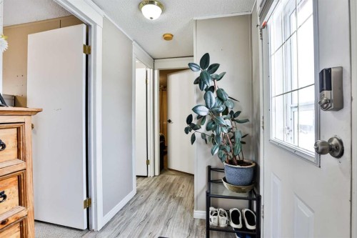 409 Conductor Boulevard, Coaldale, AB 