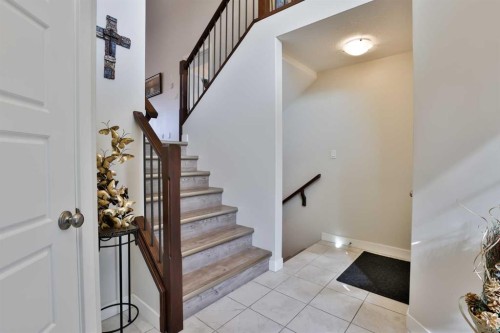 21 Riverford Close West, Lethbridge, AB - Indoor Photo Showing Other Room