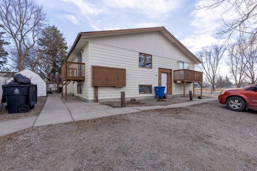 503 16 Street NORTH Lethbridge, AB T1H 3A5