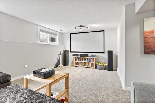 99 Kodiak Crescent North, Lethbridge, AB - Indoor