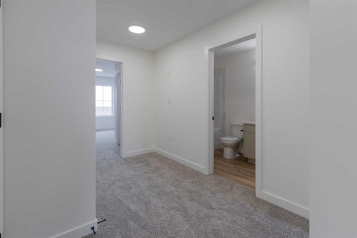 2815 16 Avenue, Coaldale, AB - Indoor Photo Showing Other Room