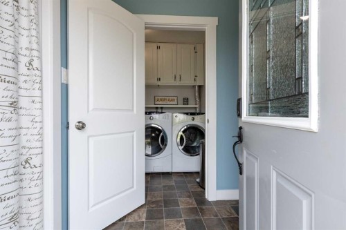 59 1 Street, Orton, AB - Indoor Photo Showing Laundry Room