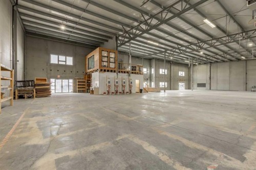 565 41 Street North, Lethbridge, AB 