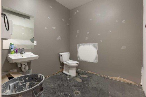 565 41 Street North, Lethbridge, AB 