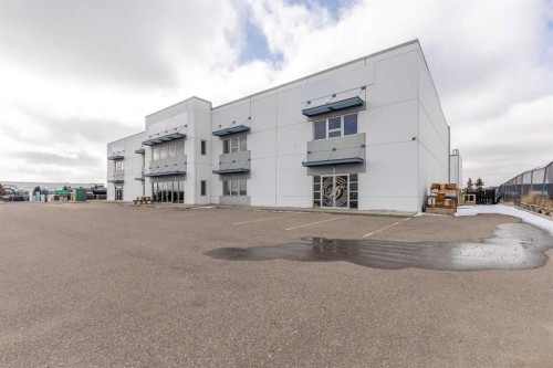 565 41 Street North, Lethbridge, AB 