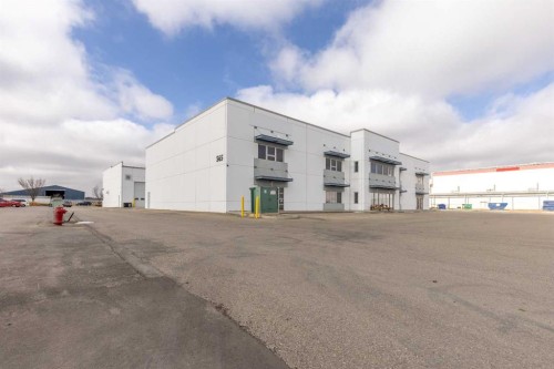 565 41 Street North, Lethbridge, AB 