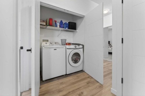 1103 Coalbrook Place West, Lethbridge, AB - Indoor Photo Showing Laundry Room