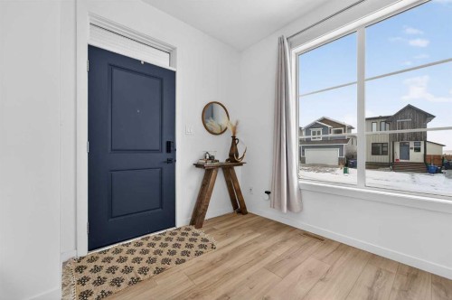 1103 Coalbrook Place West, Lethbridge, AB - Indoor Photo Showing Other Room