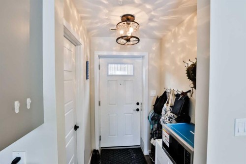 918 Greywolf Run North, Lethbridge, AB - Indoor Photo Showing Other Room