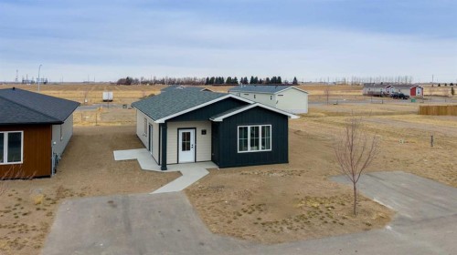 4761 72 Avenue, Taber, AB - Outdoor