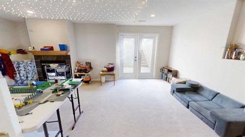 668 Blackfoot Terrace West, Lethbridge, AB - Indoor