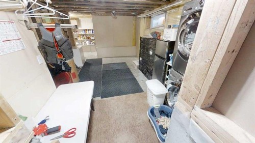 668 Blackfoot Terrace West, Lethbridge, AB - Indoor Photo Showing Basement