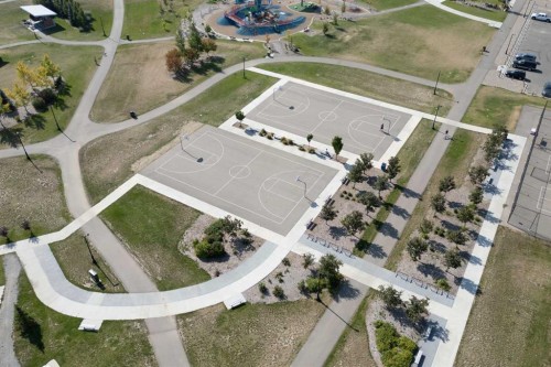 174 Caribou Bend North, Lethbridge, AB -  With View