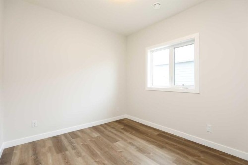 4757 72 Avenue, Taber, AB - Indoor Photo Showing Other Room