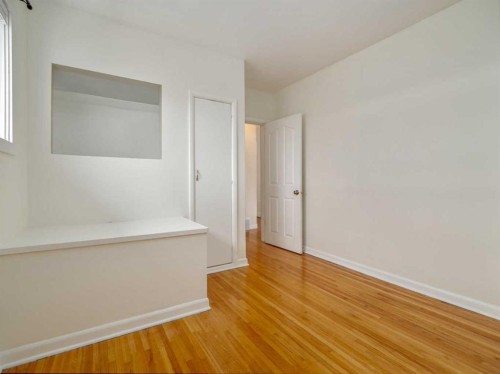 5720 56 Street, Taber, AB - Indoor Photo Showing Other Room