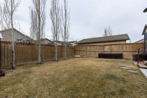 420 Silkstone Crescent West, Lethbridge, AB - Outdoor