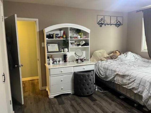 1216 23 Street North, Lethbridge, AB 