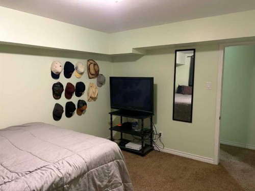 1216 23 Street North, Lethbridge, AB 