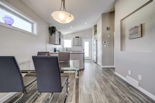 1961 Parkside Way, Coaldale, AB - Indoor Photo Showing Dining Room