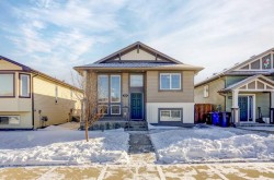 1961 Parkside Way  Coaldale, AB T1M 0B9