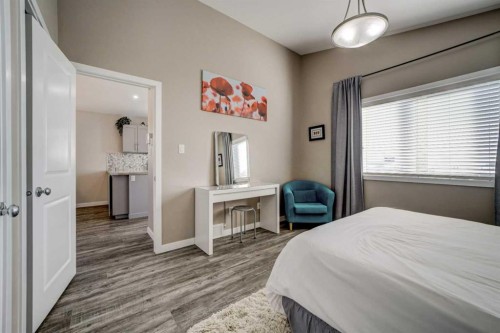 1961 Parkside Way, Coaldale, AB - Indoor Photo Showing Bedroom