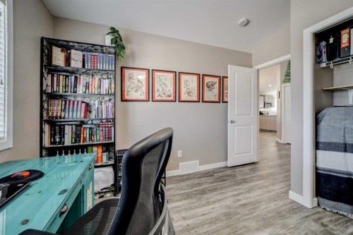 1961 Parkside Way, Coaldale, AB - Indoor Photo Showing Office